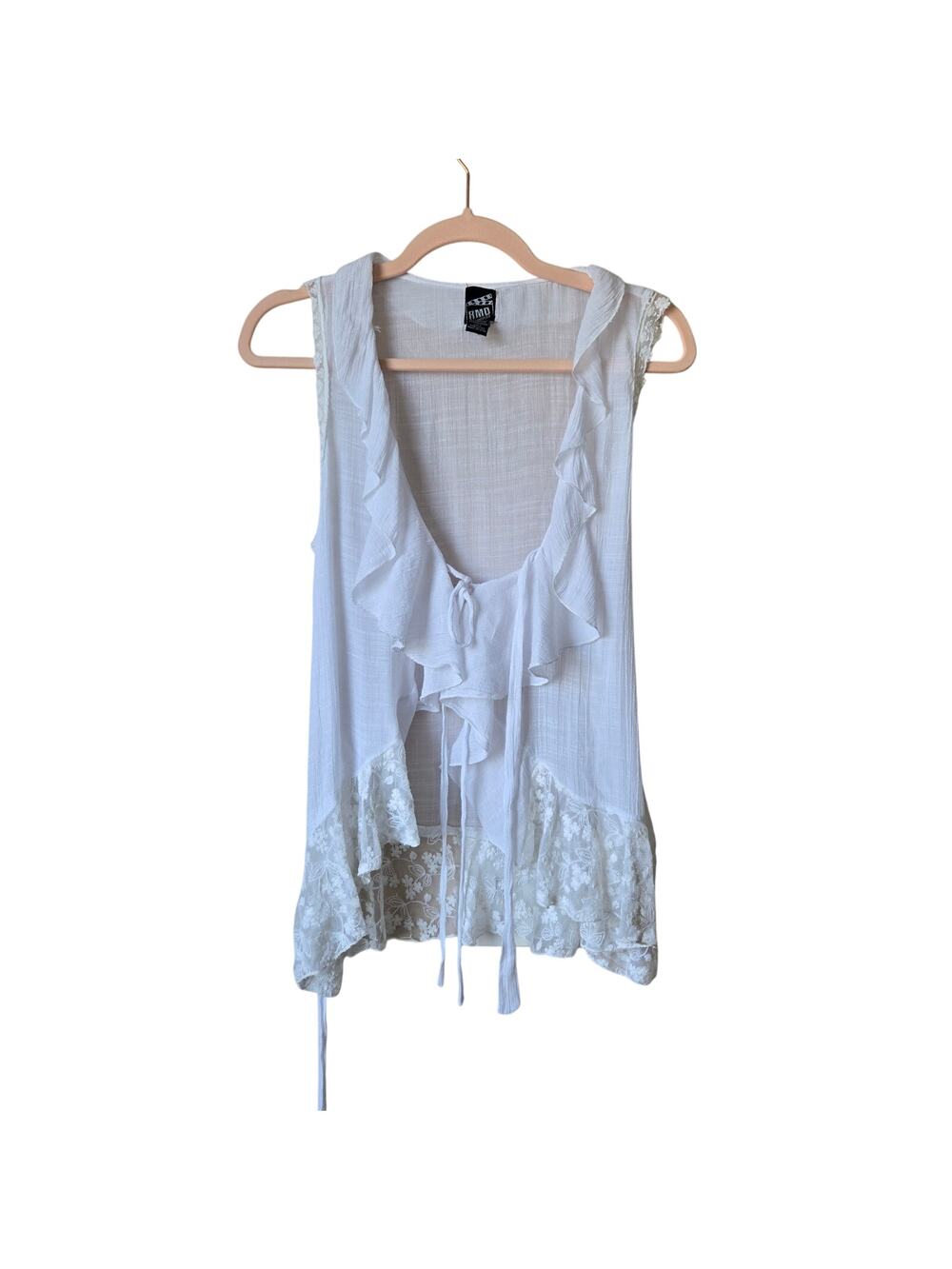 White ruffled lace top RMD Los Angeles Size Large